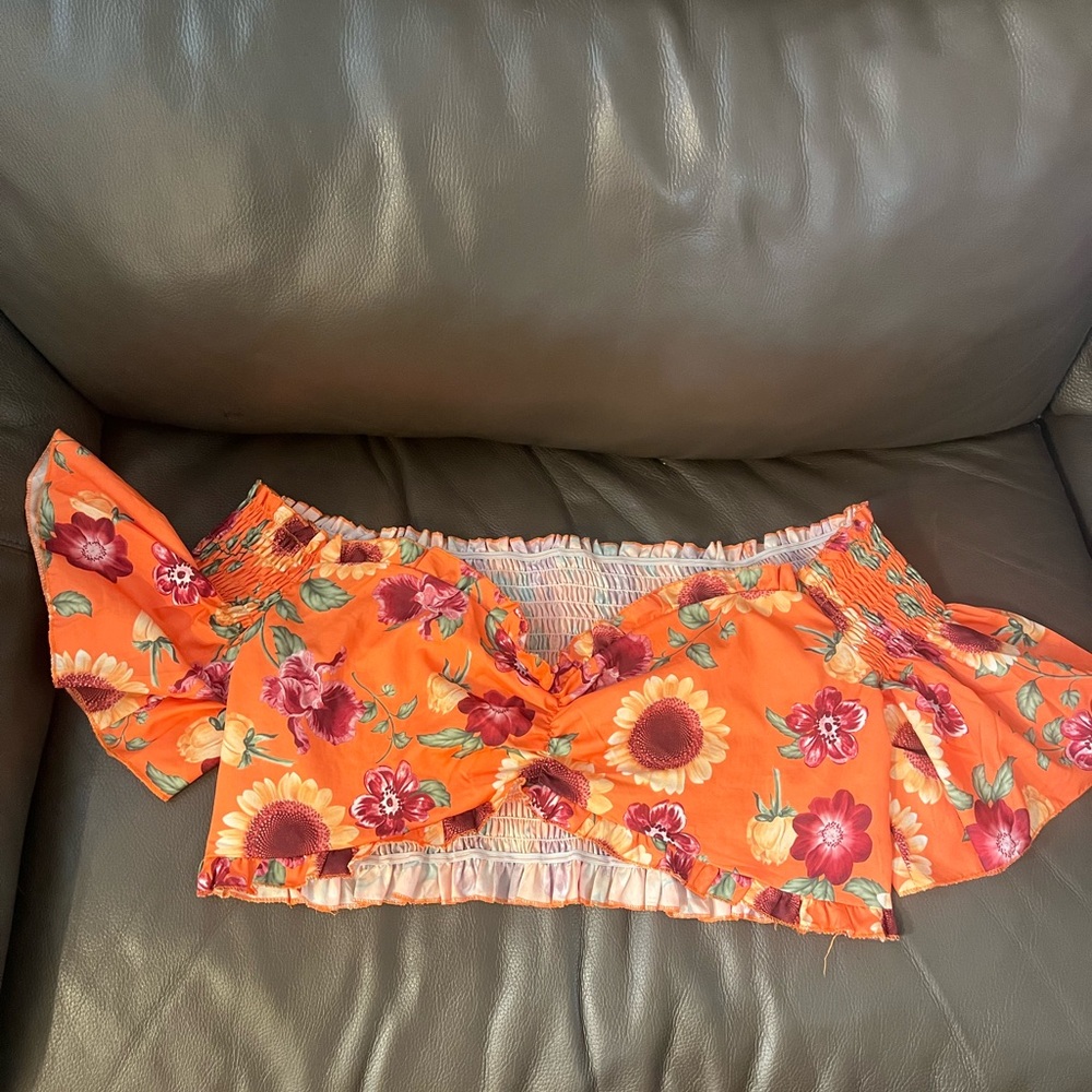 SHEIN Curve 2XL Floral Off-Shoulder Crop Top Like New!